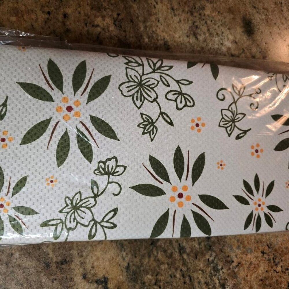 Temp-tations XL Drying Mat w/ 2 Matching Microfiber Towels NWT